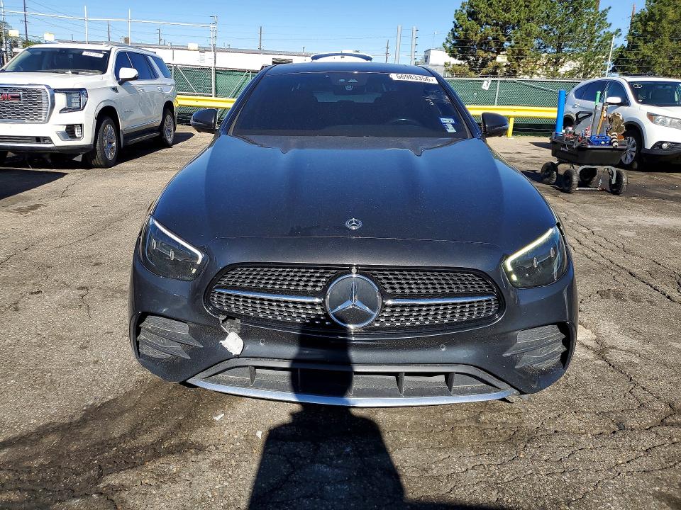 2021 Mercedes-benz E მანქანა იყიდება აუქციონზე, vin: W1KZF8DB6MA907163, აუქციონის ნომერი: 56983356
