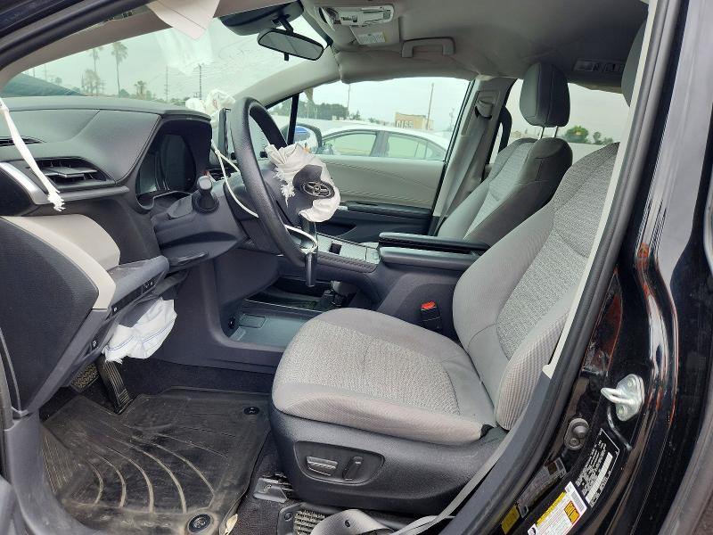 58321456 :رقم المزاد ، 5TDKRKEC6NS123982 vin ، 2022 Toyota Sienna مزاد بيع