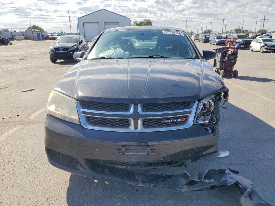 58270736 :رقم المزاد ، 1C3CDZAB8CN252855 vin ، 2012 Dodge Avenger مزاد بيع