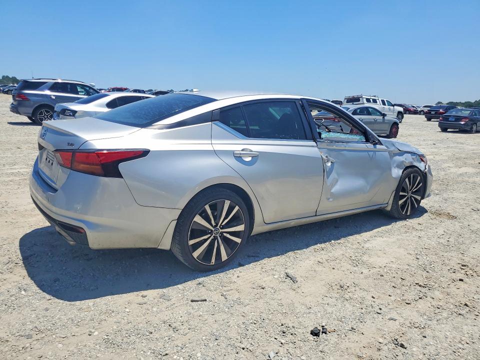 2019 Nissan Altima მანქანა იყიდება აუქციონზე, vin: 1N4BL4CV2KC107394, აუქციონის ნომერი: 55316556