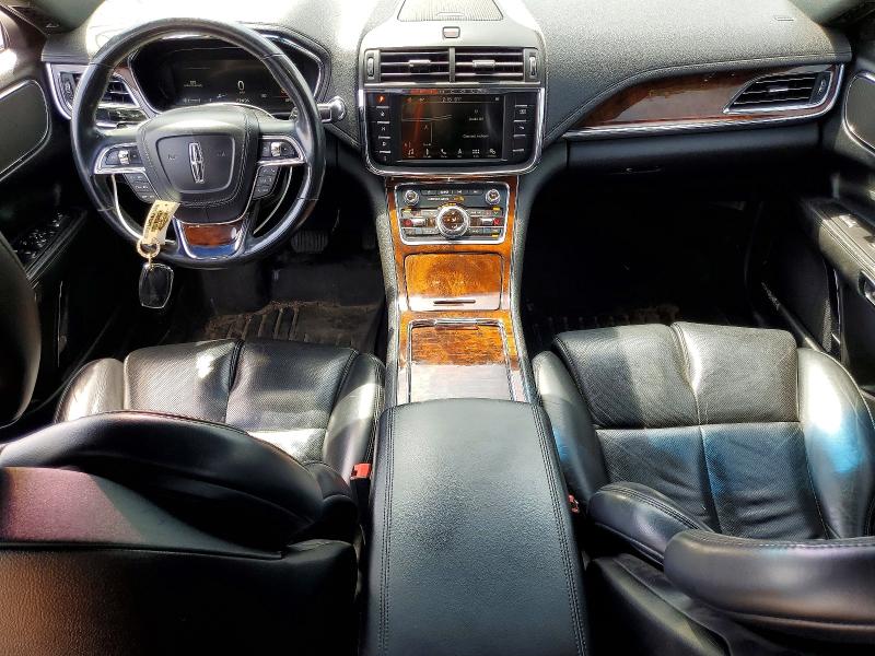 55518466 :رقم المزاد ، 1LN6L9TK2H5617509 vin ، 2017 Lincoln Continental مزاد بيع