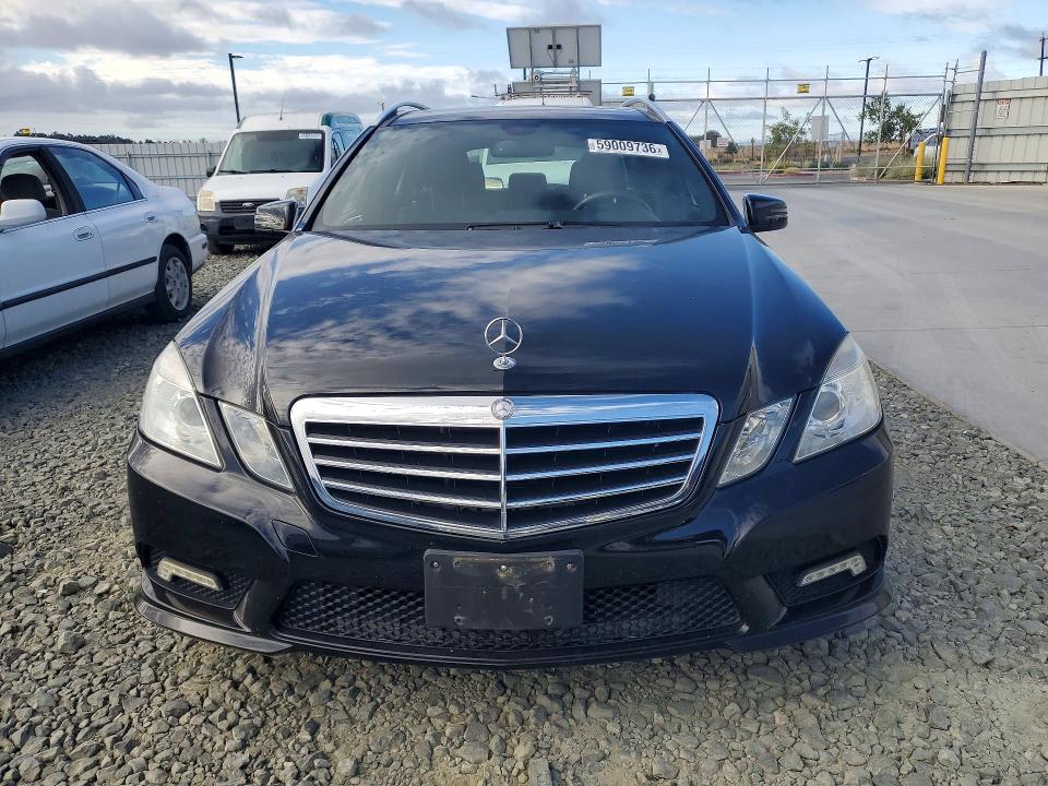 Продажа на аукционе авто 2011 Mercedes-benz E, vin: WDDHH8HB1BA500168, номер лота: 59009736