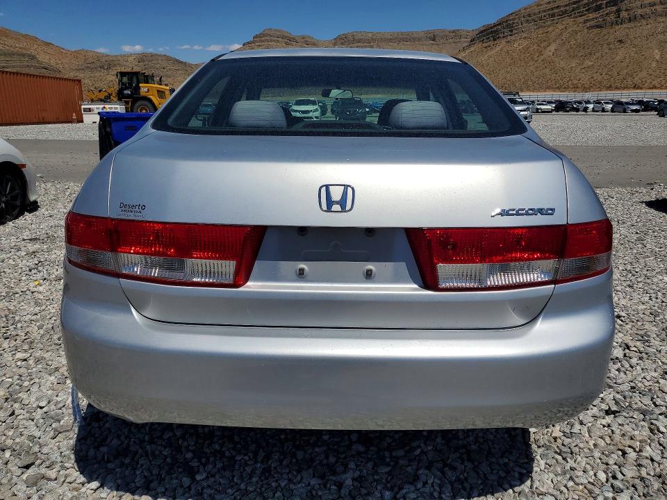 2003 Honda Accord მანქანა იყიდება აუქციონზე, vin: 3HGCM56363G701398, აუქციონის ნომერი: 58758826