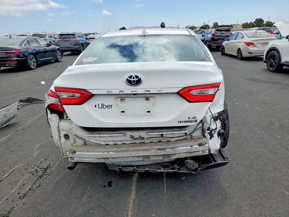 2020 Toyota Camry მანქანა იყიდება აუქციონზე, vin: 4T1C31AK9LU011162, აუქციონის ნომერი: 58156166