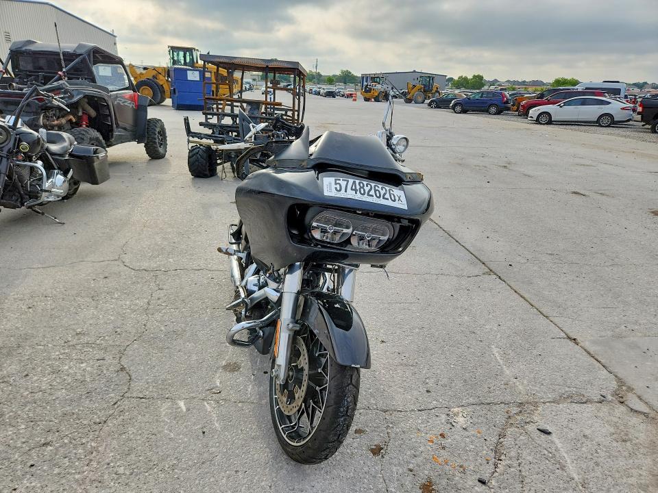 57482626 :رقم المزاد ، 1HD1KTP16MB601937 vin ، 2021 Harley-davidson Fltrxs مزاد بيع