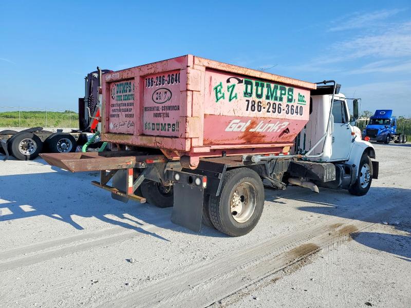 56642346 :رقم المزاد ، 1HTSCAAM4WH547731 vin ، 1998 International 4000 مزاد بيع