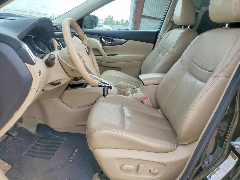 56531446 :رقم المزاد ، 5N1AT2MT7FC759002 vin ، 2015 Nissan Rogue مزاد بيع