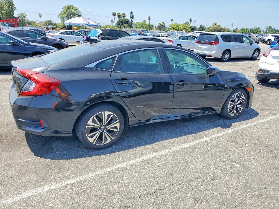 Продажа на аукционе авто 2016 Honda Civic, vin: 2HGFC1F7XGH656080, номер лота: 56476446