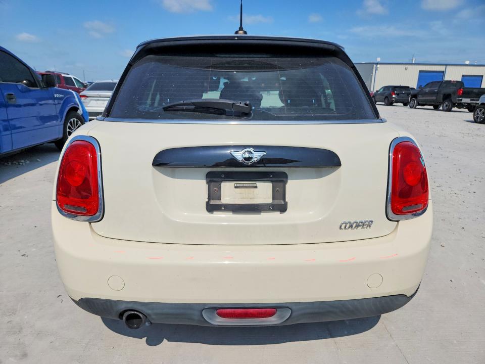 2016 Mini Cooper მანქანა იყიდება აუქციონზე, vin: WMWXU1C55G2D11258, აუქციონის ნომერი: 58424736