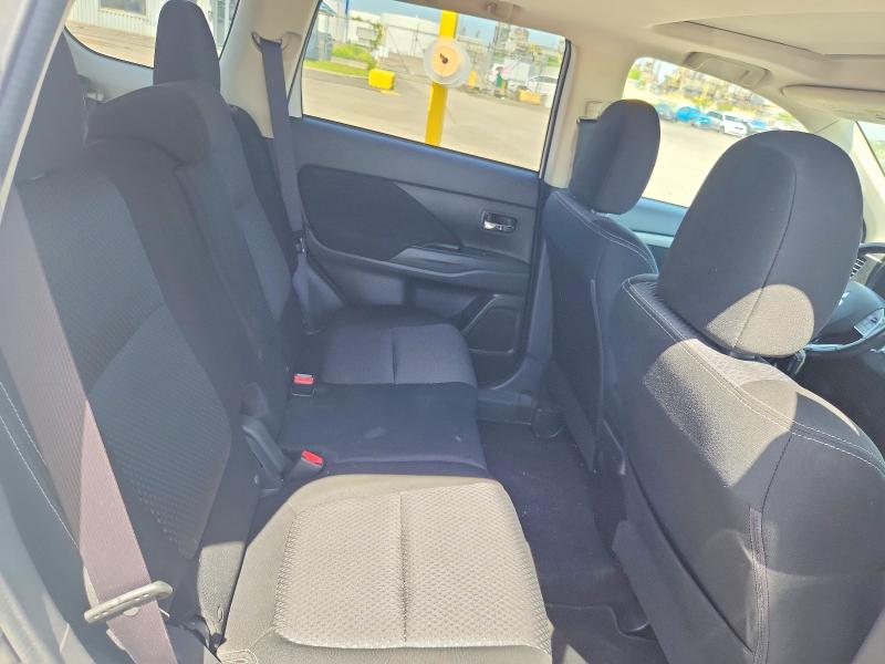 2017 Mitsubishi Outlander მანქანა იყიდება აუქციონზე, vin: JA4JZ3AX7HZ611636, აუქციონის ნომერი: 56572246