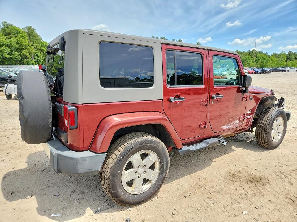 55071476 :رقم المزاد ، 1J4BA5H13AL111071 vin ، 2010 Jeep Wrangler Unlimited مزاد بيع