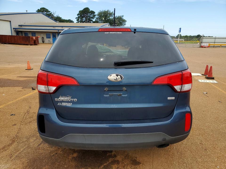 Продажа на аукционе авто 2015 Kia Sorento, vin: 5XYKT3A65FG555775, номер лота: 57954276