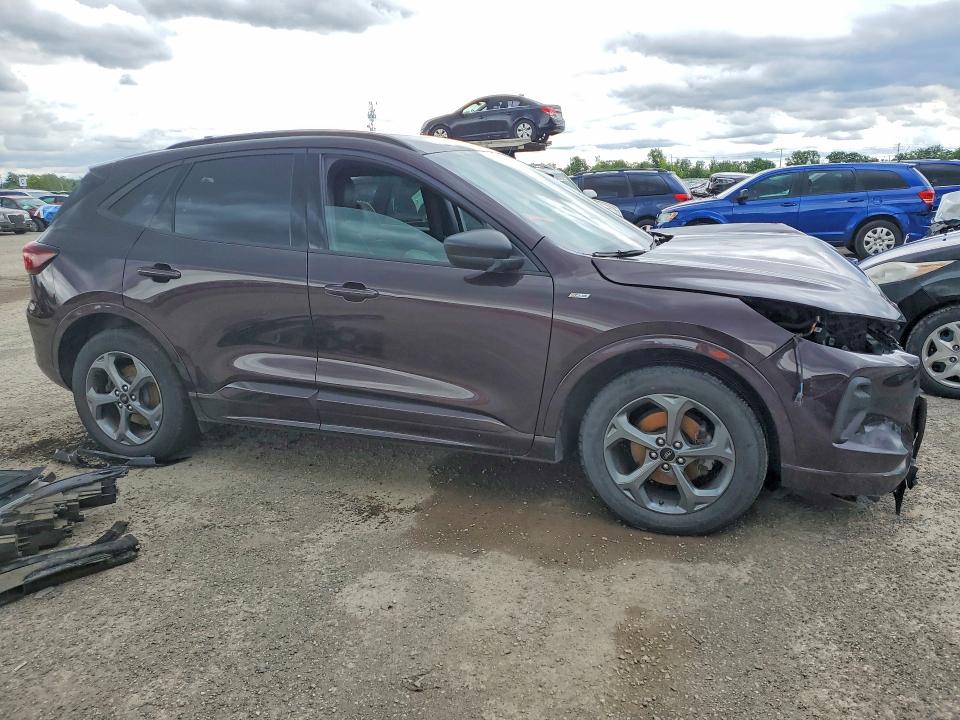 2023 Ford Escape მანქანა იყიდება აუქციონზე, vin: 1FMCU9MNXPUB03677, აუქციონის ნომერი: 56954196