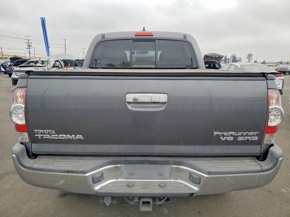 Продажа на аукционе авто 2015 Toyota Tacoma, vin: 3TMJU4GN6FM188501, номер лота: 57298586