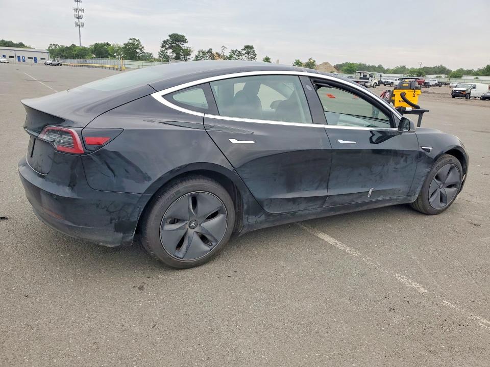 57562136 :رقم المزاد ، 5YJ3E1EA9LF606294 vin ، 2020 Tesla Model 3 مزاد بيع