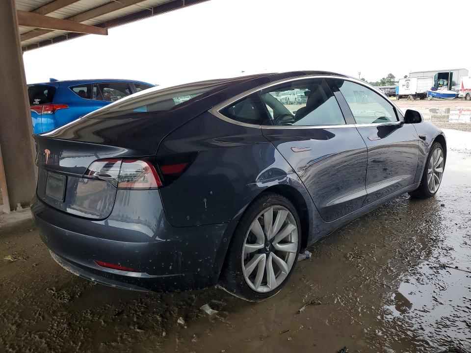 2018 Tesla Model 3 მანქანა იყიდება აუქციონზე, vin: 5YJ3E1EAXJF009474, აუქციონის ნომერი: 55290286