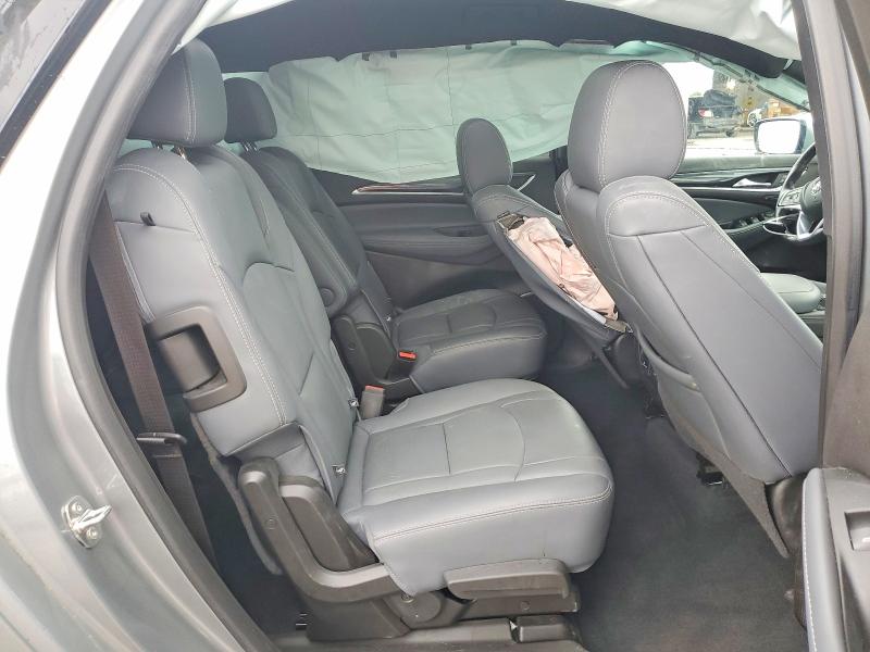 57627786 :رقم المزاد ، 5GAERCKW7PJ176399 vin ، 2023 Buick Enclave مزاد بيع