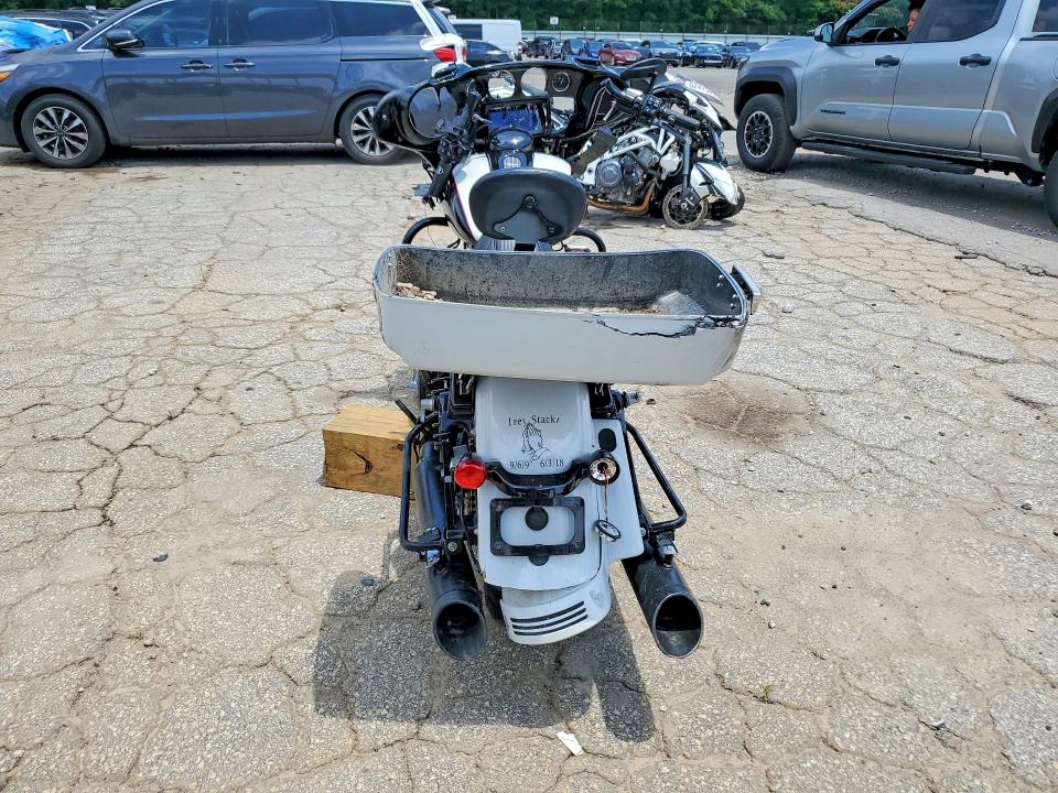 55497696 :رقم المزاد ، 1HD1KRP1XLB618113 vin ، 2020 Harley Davidson Flhxs مزاد بيع