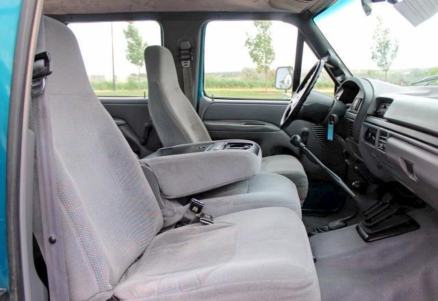 1995 Ford F350 მანქანა იყიდება აუქციონზე, vin: 1FTJW36F5SEA22081, აუქციონის ნომერი: 56362686