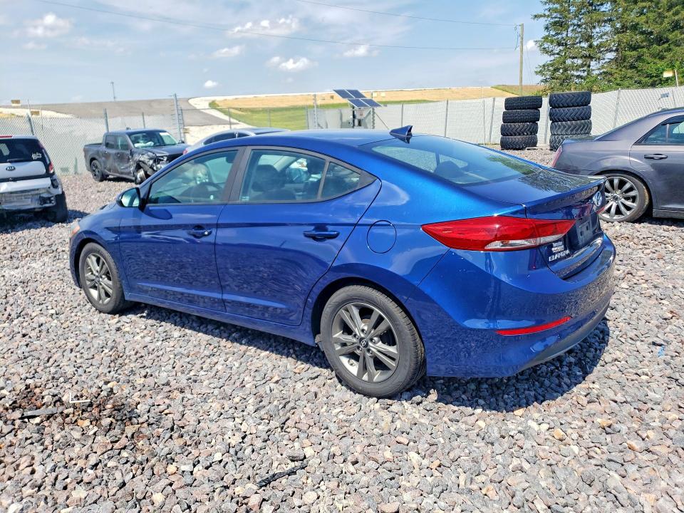 2017 Hyundai Elantra მანქანა იყიდება აუქციონზე, vin: 5NPD84LF6HH181590, აუქციონის ნომერი: 56955976