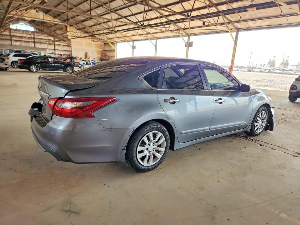 58812796 :رقم المزاد ، 1N4AL3AP4HN326087 vin ، 2017 Nissan Altima مزاد بيع
