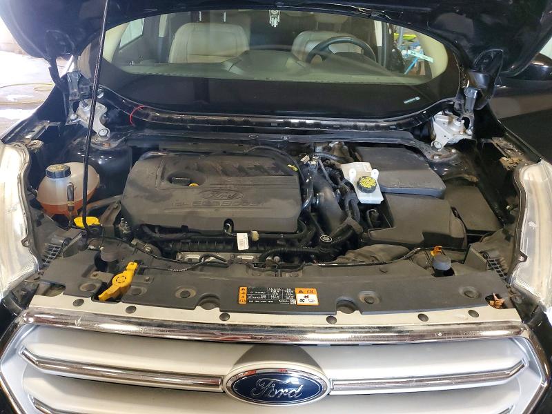 2018 Ford Escape მანქანა იყიდება აუქციონზე, vin: 1FMCU9HD0JUC33735, აუქციონის ნომერი: 57887746