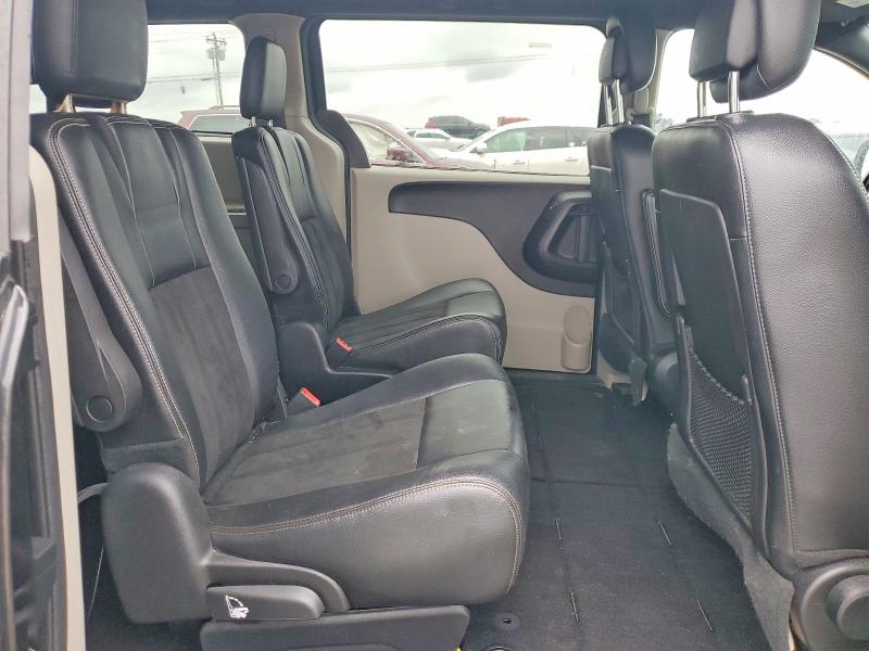 55567676 :رقم المزاد ، 2C4RDGCG8KR755385 vin ، 2019 Dodge Grand Caravan مزاد بيع