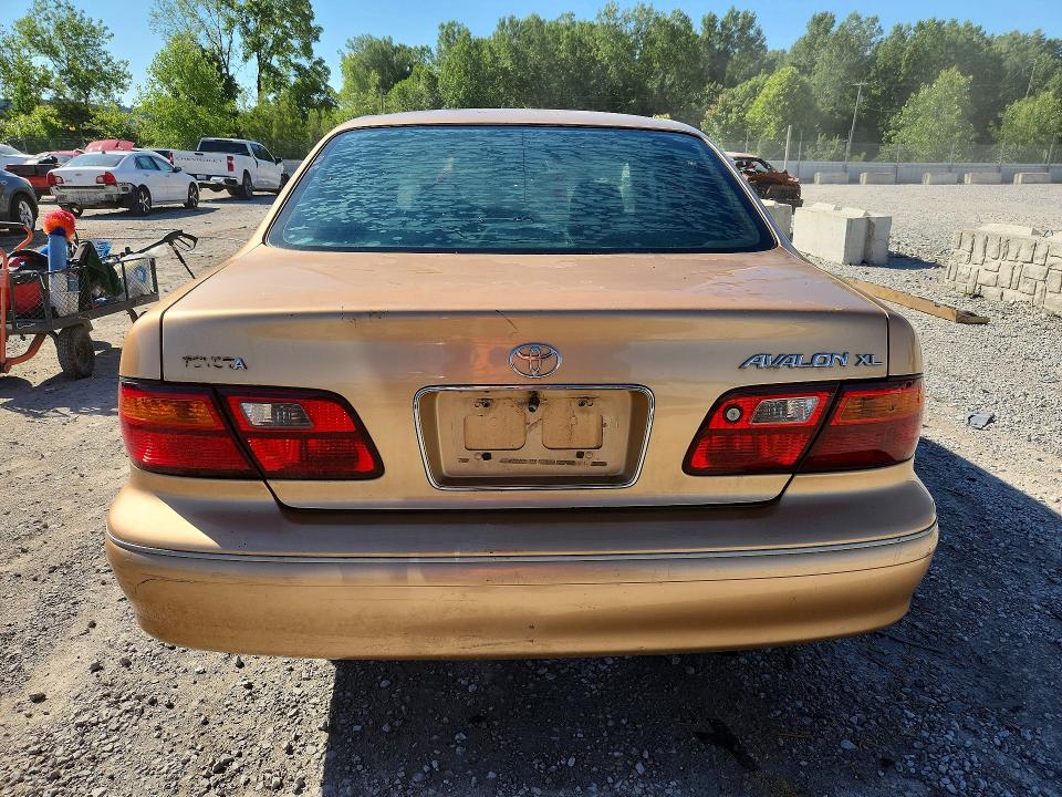 1998 Toyota Avalon მანქანა იყიდება აუქციონზე, vin: 4T1BF18B6WU216287, აუქციონის ნომერი: 55911236