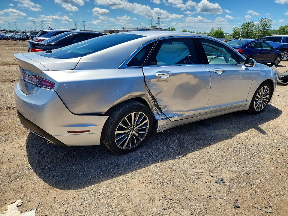 56723376 :رقم المزاد ، 3LN6L5A95HR648128 vin ، 2017 Lincoln Mkz مزاد بيع