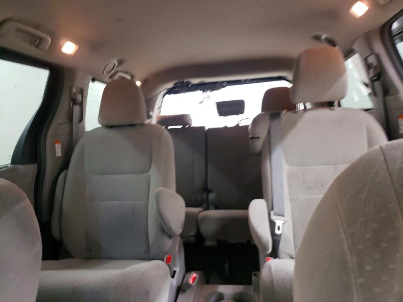 Продаж на аукціоні авто 2018 Toyota Sienna, vin: 5TDKZ3DC6JS960068, номер лоту: 56405896