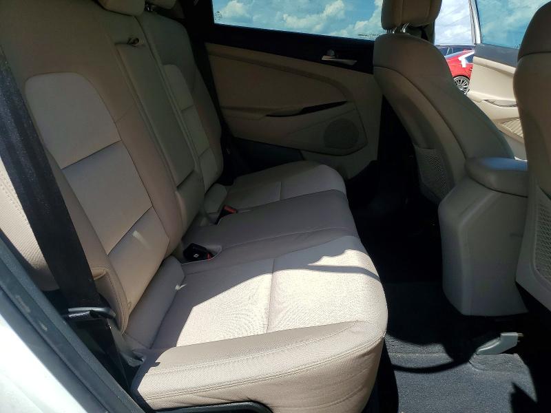 2018 Hyundai Tucson მანქანა იყიდება აუქციონზე, vin: KM8J33A43JU727850, აუქციონის ნომერი: 56781136