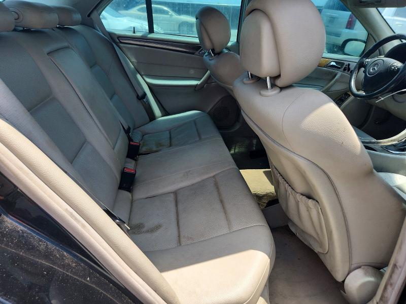 54521646 :رقم المزاد ، WDBRF52H77F928450 vin ، 2007 Mercedes-benz C مزاد بيع