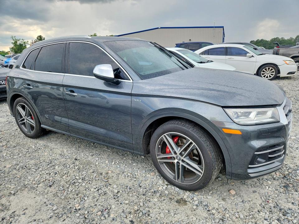 56981516 :رقم المزاد ، WA1C4AFY4J2180023 vin ، 2018 Audi Sq5 مزاد بيع