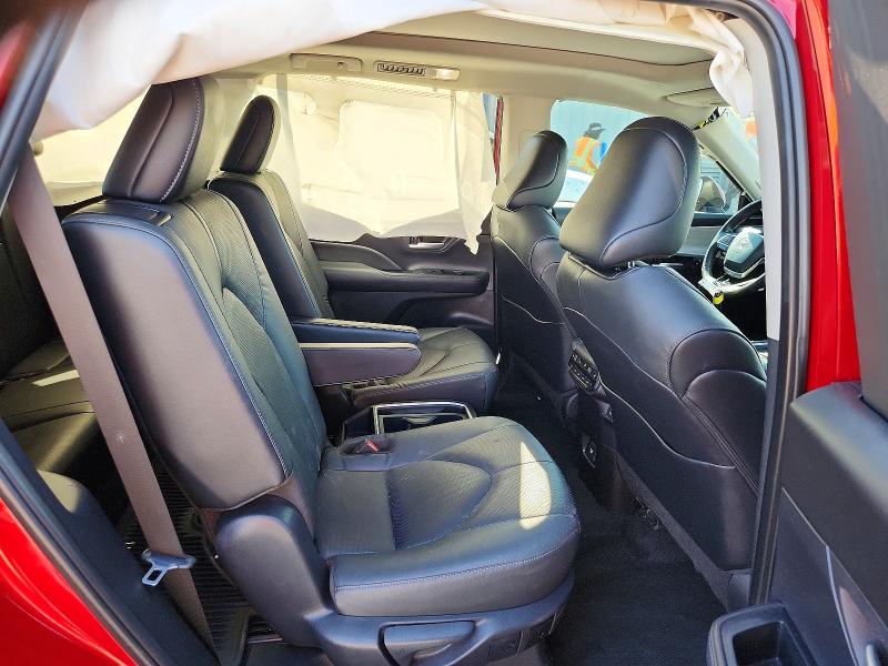 2025 Toyota Grand Highlander მანქანა იყიდება აუქციონზე, vin: 5TDAAAA52SS033017, აუქციონის ნომერი: 57239926