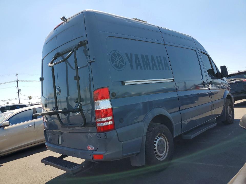 2018 Mercedes-benz Sprinter მანქანა იყიდება აუქციონზე, vin: WD3PE7CD1JP622584, აუქციონის ნომერი: 58900906