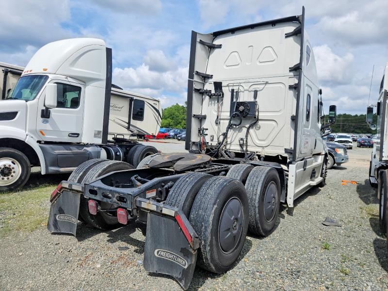 Продаж на аукціоні авто 2023 Freightliner Cascadia 126, vin: 3AKJHHDR8PSUB2494, номер лоту: 56440776