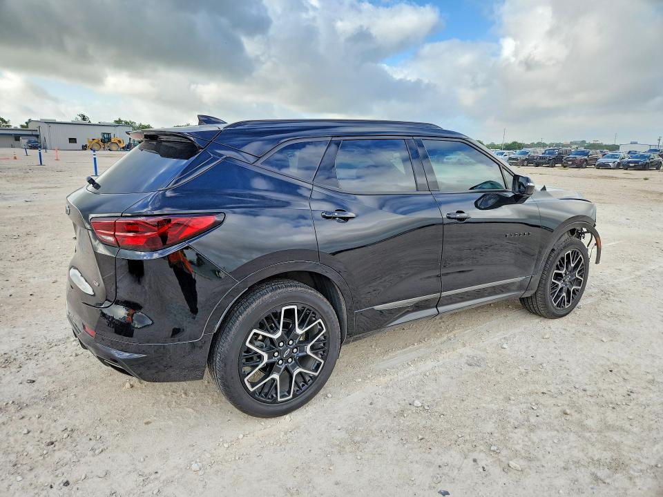 Продажа на аукционе авто 2023 Chevrolet Blazer, vin: 3GNKBERS9PS100774, номер лота: 58459066