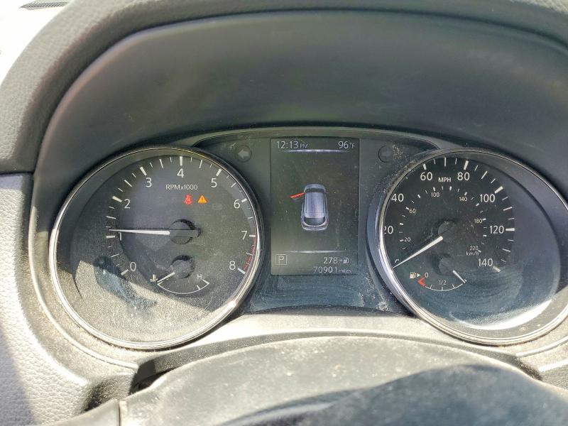 Продажа на аукционе авто 2017 Nissan Rogue Sport, vin: JN1BJ1CR1HW127759, номер лота: 73341685