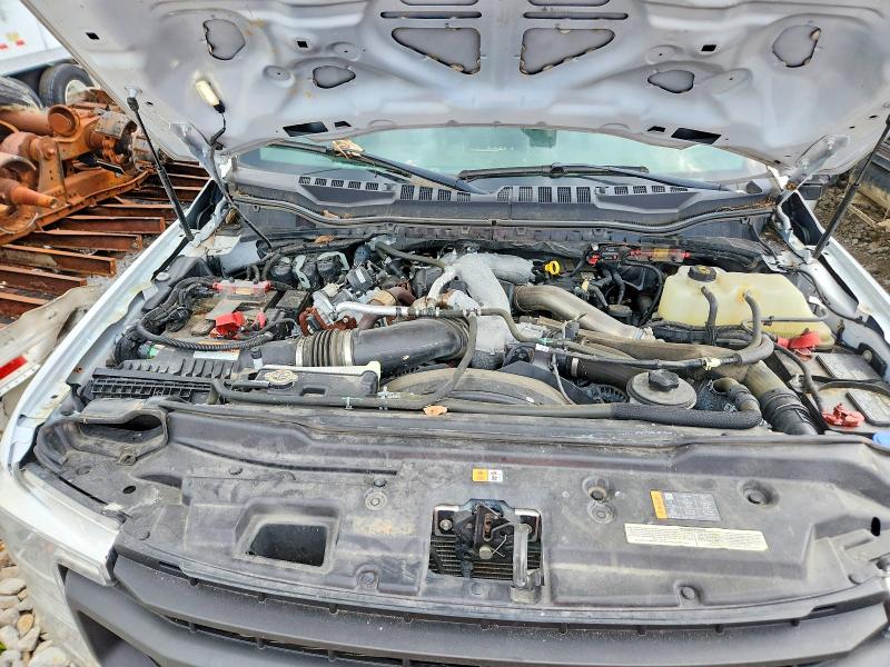 52008386 :رقم المزاد ، 1FDUF5HT5MDA11825 vin ، 2021 Ford F550 مزاد بيع