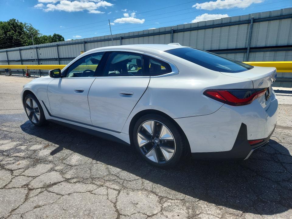 2024 Bmw I4 მანქანა იყიდება აუქციონზე, vin: WBY73AW02RFS64252, აუქციონის ნომერი: 57494296