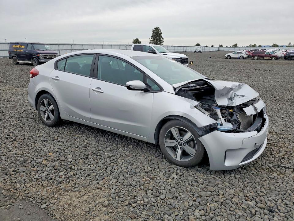 2018 Kia Forte მანქანა იყიდება აუქციონზე, vin: 3KPFL4A7XJE170752, აუქციონის ნომერი: 55535436