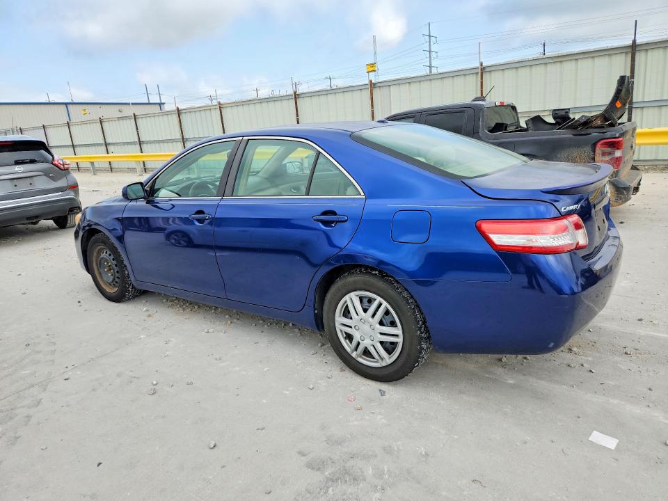 57624216 :رقم المزاد ، 4T4BF3EKXBR149354 vin ، 2011 Toyota Camry مزاد بيع