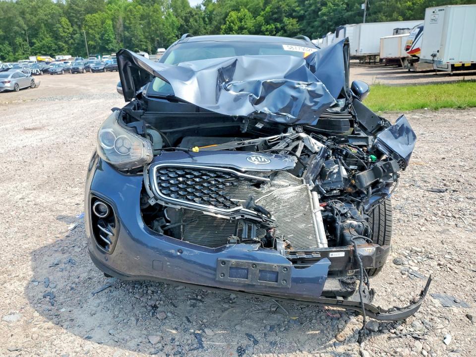 Продаж на аукціоні авто 2018 Kia Sportage, vin: KNDPNCAC5J7309935, номер лоту: 58779026