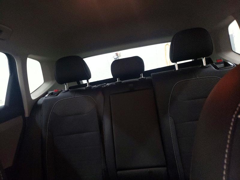 56424006 :رقم المزاد ، 3VVSX7B26PM350947 vin ، 2023 Volkswagen Taos مزاد بيع