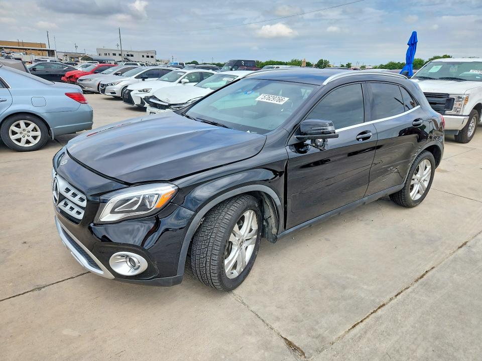 57629766 :رقم المزاد ، WDCTG4EB8LU023169 vin ، 2020 Mercedes-benz Gla مزاد بيع