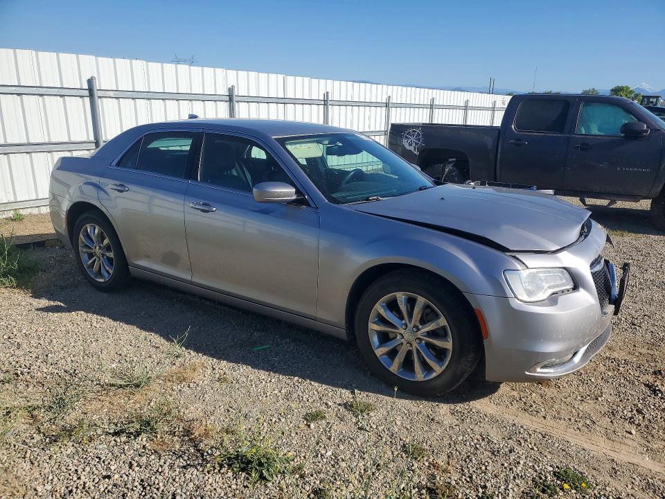 Продажа на аукционе авто 2015 Chrysler 300, vin: 2C3CCARG3FH736627, номер лота: 55727566