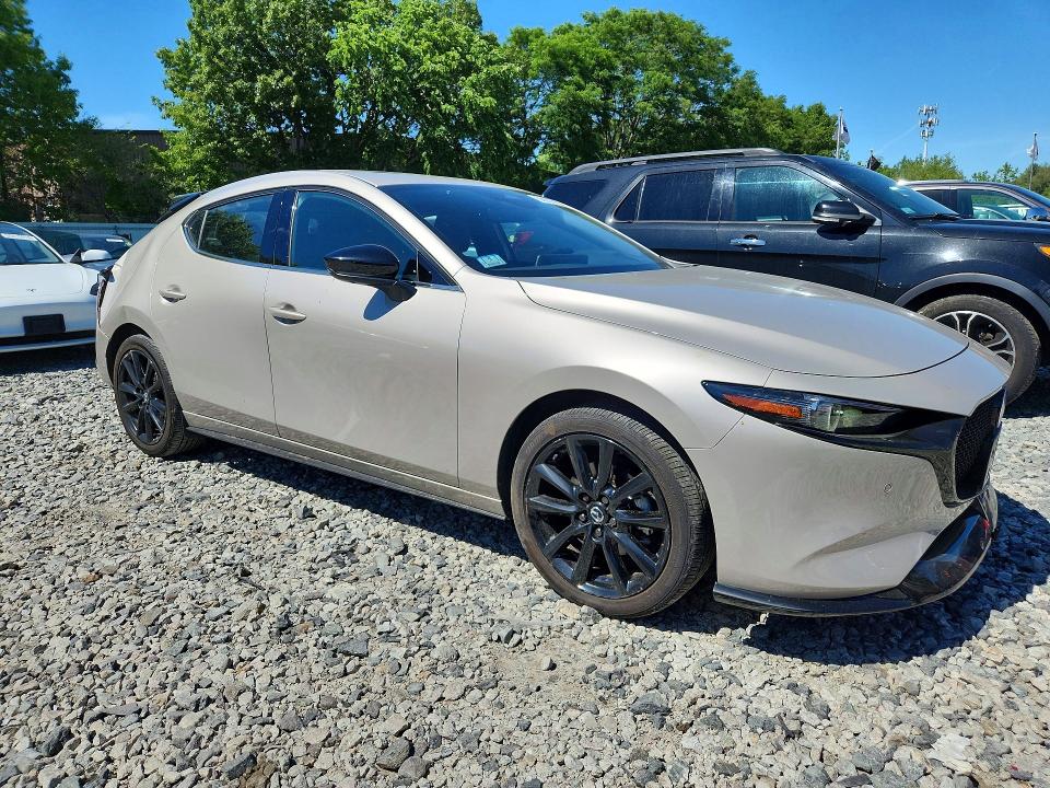56637456 :رقم المزاد ، JM1BPBNY1S1767433 vin ، 2025 Mazda 3 مزاد بيع