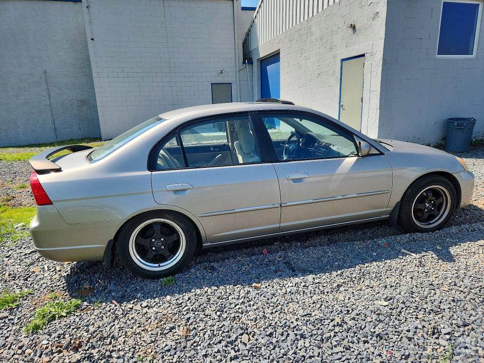 59113126 :رقم المزاد ، 2HGES26783H530797 vin ، 2003 Honda Civic مزاد بيع