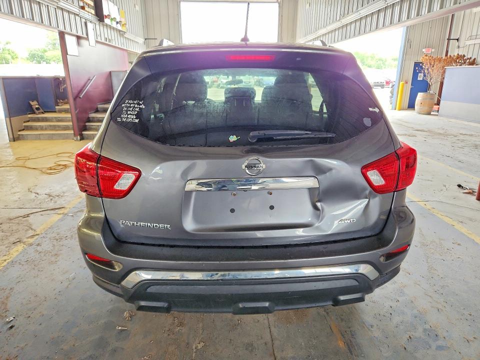 57485236 :رقم المزاد ، 5N1DR2MM3HC911557 vin ، 2017 Nissan Pathfinder مزاد بيع