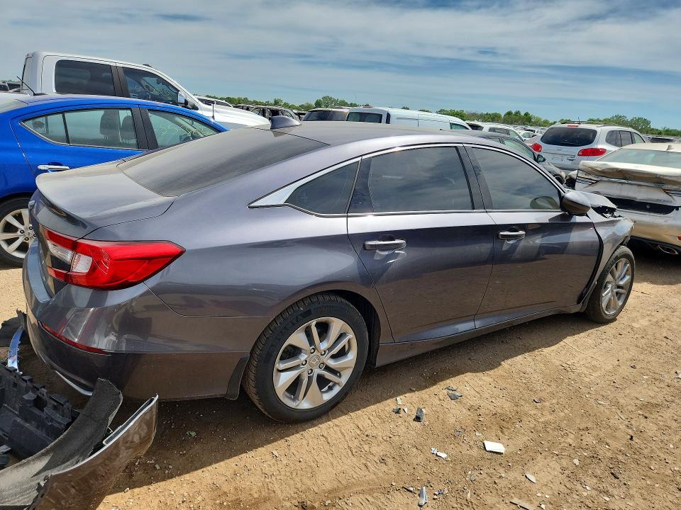 Auction sale of the 2019 Honda Accord, vin: 1HGCV1F13KA058400, lot number: 55424466